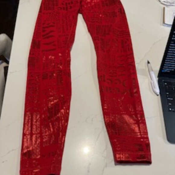 LULU LEMON Wunder Under Limited Edition Manifesto Red Foil Leggings Size 8 - Picture 4 of 6